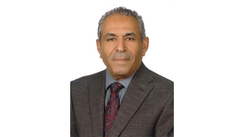 نقيب الجيولوجيين.jpg